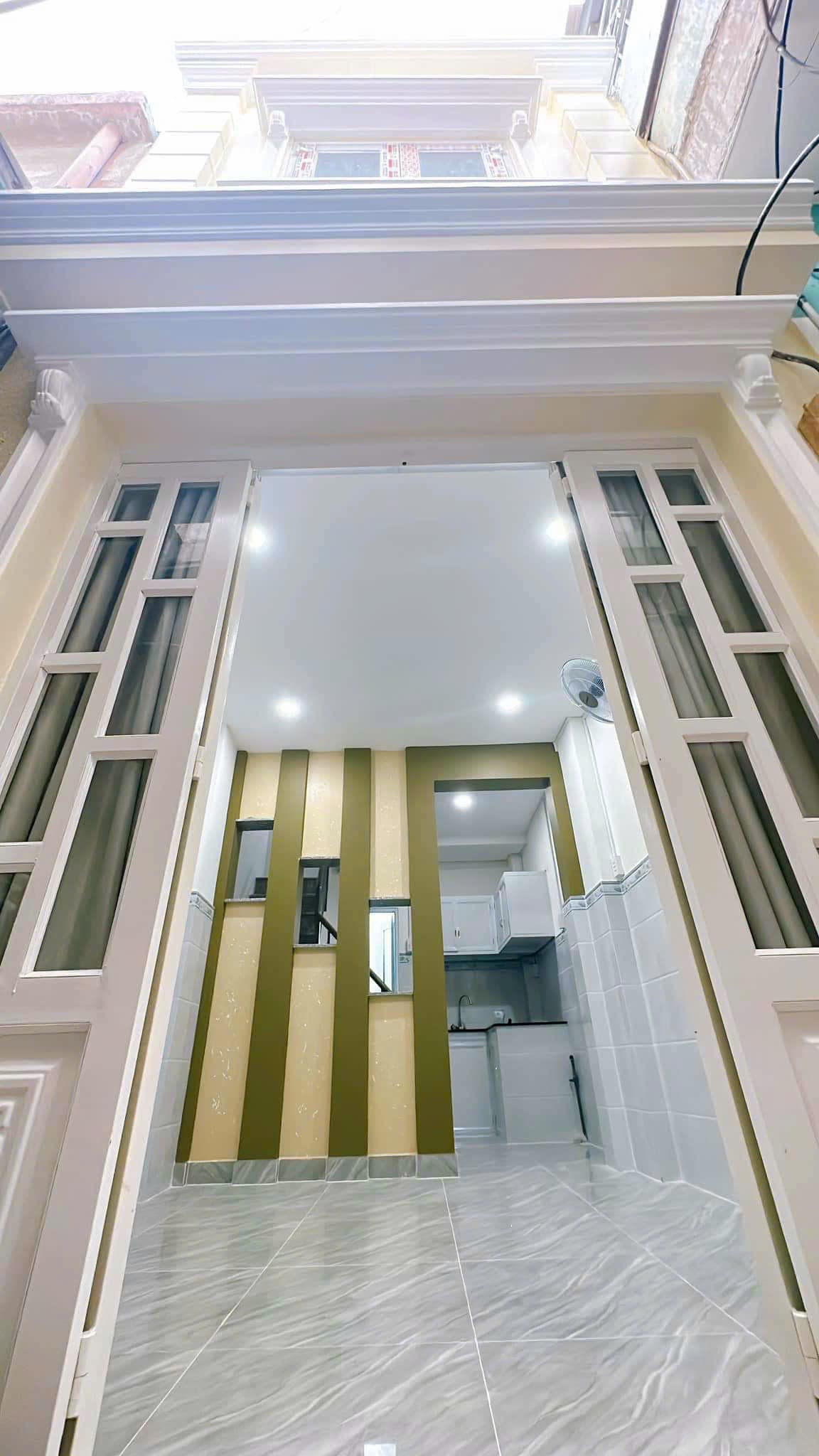 Nhà 1 Trệt 1 Lầu 720Tr Tân Túc Bình Chánh